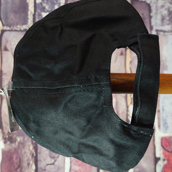 Mickey Mouse Baseball Cap - Picture 5 of 9